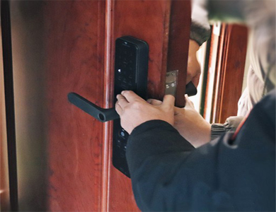 贵阳24小时上门开锁公司